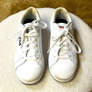 Fila women’s sneakers